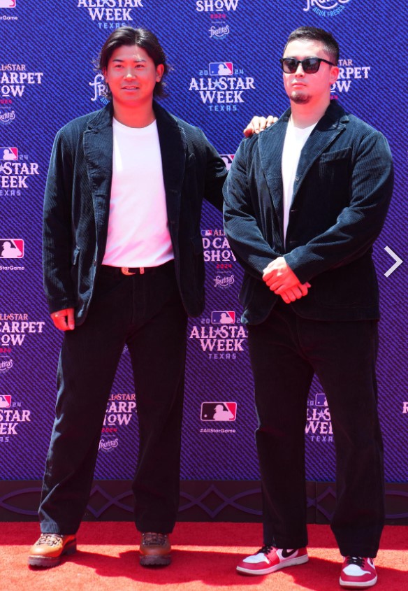 Mlb Mlb Red Carpet Imanaga And Edwin Debut